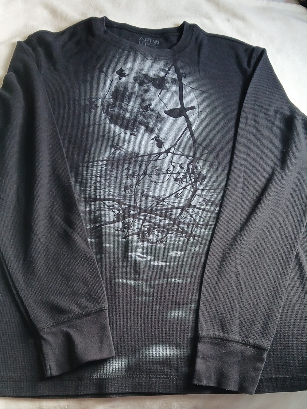 Apt. 9 Men's Black and gray L Thermal Style Long Sleeve